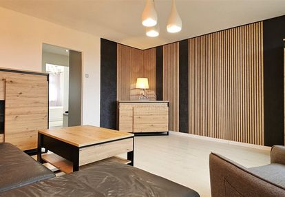 Podzamcze,zadbane,rozkładowe,2-pokoje,48m2,balkon