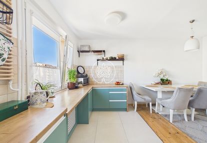 3 pokoje 71m2 | 1 piętro | duża kuchnia | balkon