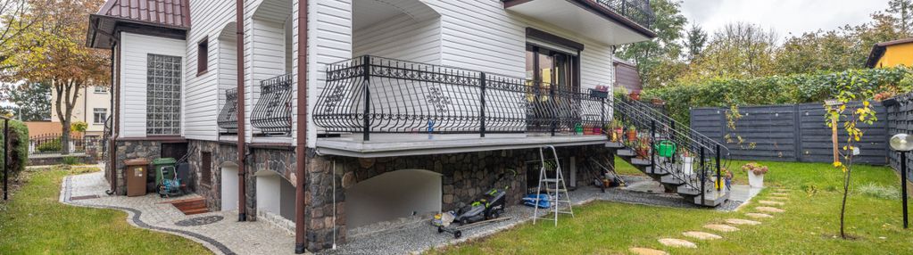 Duży dom 11 pokoi w idealnym stanie