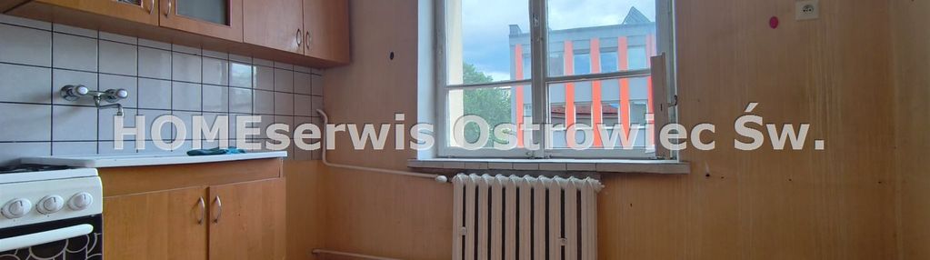 Kawalerka 33m2 piętro 1/2, ścisłe centrum ostrowca