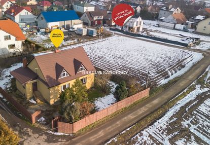 Dom wolnostojący w zielonkach, duża działka