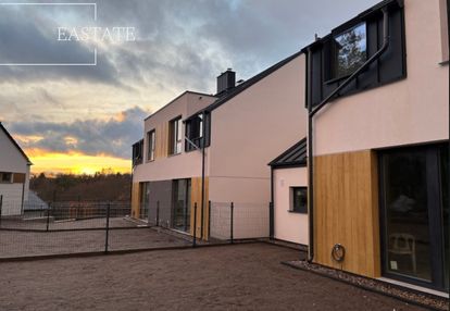 Zewnętrzne biuro sprzedaży-bez prowizji, z garażem