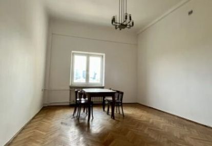 3-pokojowe mieszkanie na śródmieściu