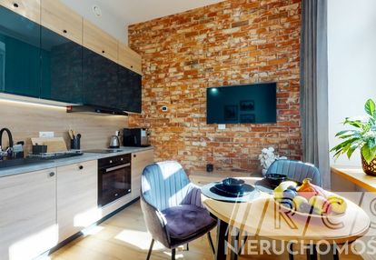 Wyjątkowa kawalerka na wynajem w stylu loft