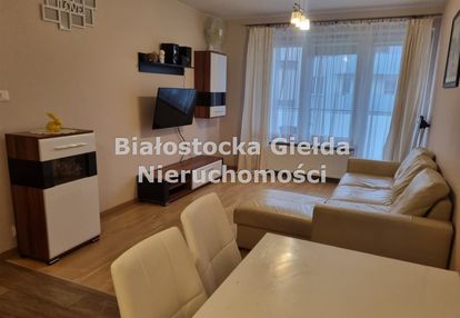 3 pokoje w centrum z miejscem postojowym.