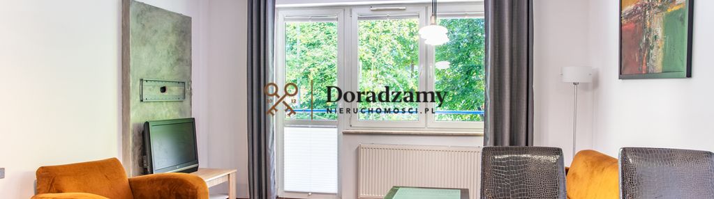 Komfortowe mieszkanie w centrum z garażem