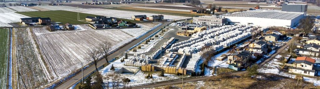 Działka 1702 m² – narożna, przy lesie, z mediami!