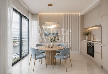 Apartament z panoramicznym widokiem na marinę
