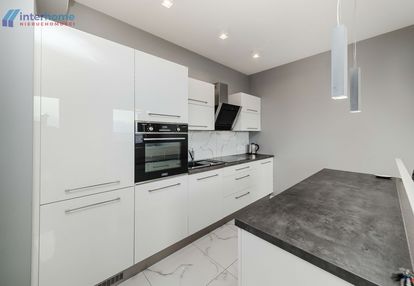 M-4, mąkołowiec, blisko las, garaż podziemny