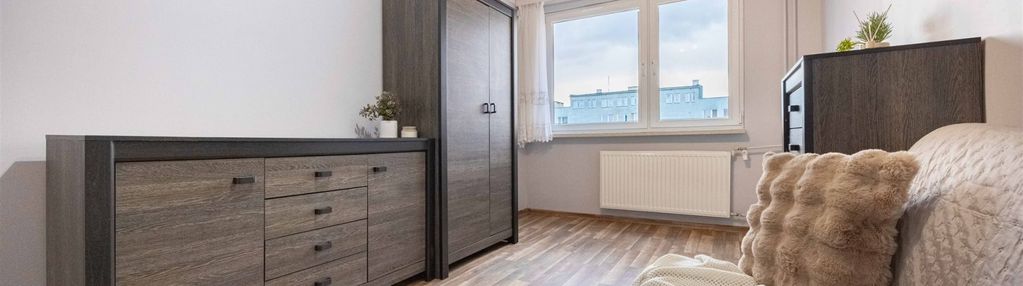 Rozkład, dwustronne, winda, piwnica, blisko