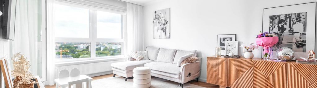 ** apartament w centrum z widokiem na zamek **