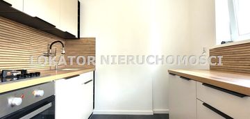 3 pokonowe po remoncie, balkon