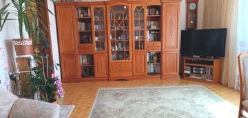 Rozkładowe w świetnej lokalizacji i w dobrej cenie
