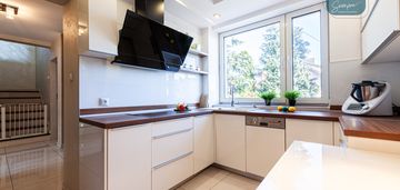 Jednorodzinny dom w centrum zelowa