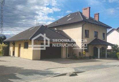 Okazały doinwestowany dom w chojnicach z ogrodem.