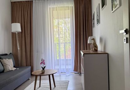 Wynajmę bezpośrednio:  2 pokojowe 40 metrów