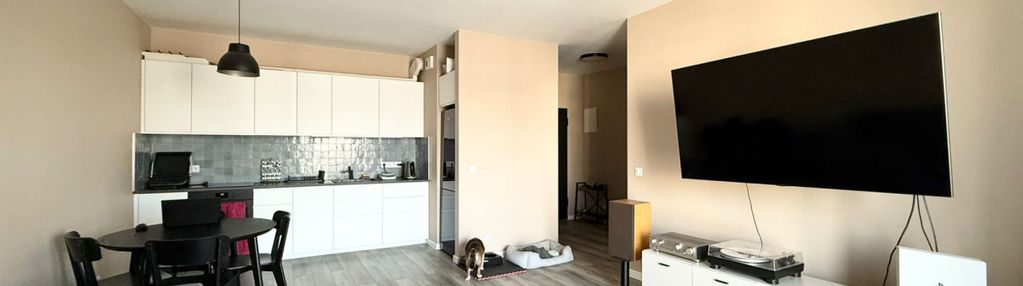 Wysoki standard/balkon/przestronne