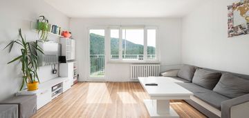 Mieszkanie z panoramicznym widokiem przy lesie