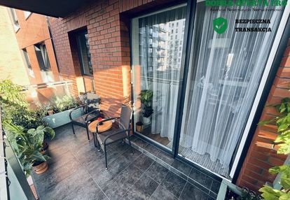 2 pokoje | balkon | garaż | widok na stocznię