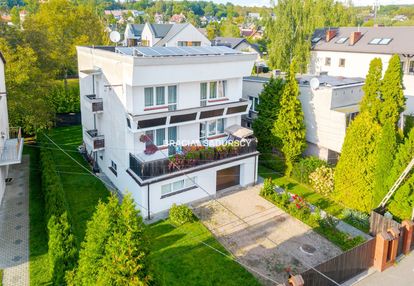 Atrakcyjny dom w znakomitej lokalizacji