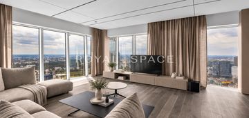 Złota 44 | penthouse z panoramicznym widokiem
