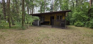 Działka rekreacyjna 1000 m2 w malowniczej okolicy