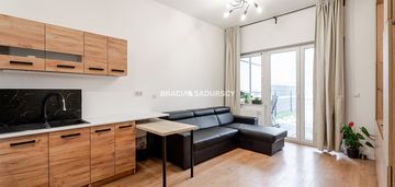 Ul.niebyła 3 pok mieszkanie 50m z dwoma ogródkami