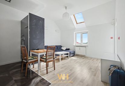 Dwa pokoje, balkon, miejsce parkingowe. gocław.
