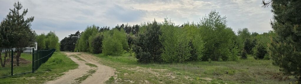 Tuż przy lesie, budowlana, duża, kształtna, mpzp