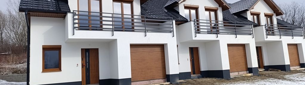 Nowy środkowy dom w tarnowie 128 m 2 plus garaż