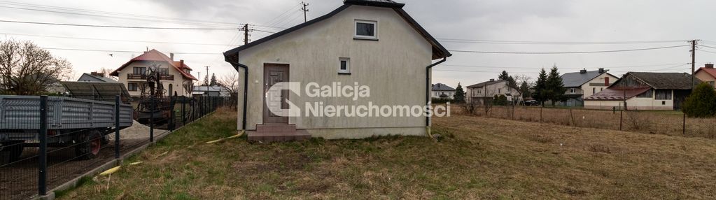 Mały dom na działce 8 ar. wólka podleśna