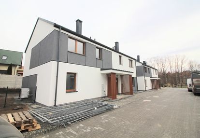 Ustawne, ogród i 3 miejsca postojowe w cenie