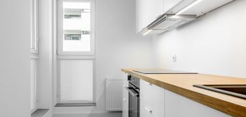 Nowoczesne mieszkanie + taras z ogródkiem