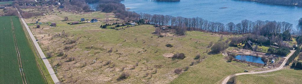 Działka budowlana nad jeziorem