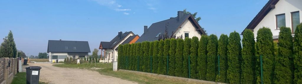 Uzbrojone, płaskie działki z miejscowym planem!