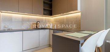 Apartament w kamienicy z balkonem przy plantach!