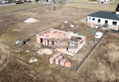 Działka z rozpoczętą budową długie nowe