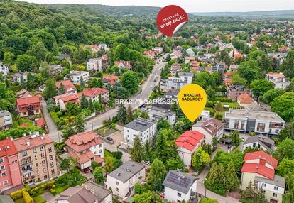 Wola justowska, bliźniak, 4 kondygnacje, piwnica