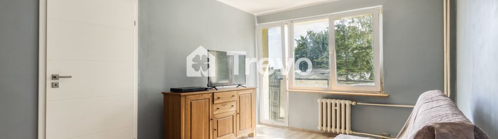 Widok na las | co z sieci miejskiej | balkon