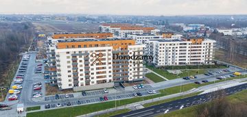 Dwa pokoje z balkonem