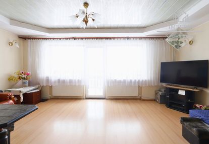 Bliźniak 140 m² | garaż | ogródek | różyny