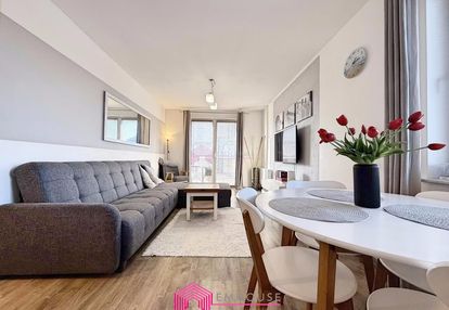 Komfortowy i wyposażony apartament z tarasem. 1piętro.blisko morza.