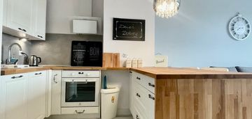 Przytulne 3 pokojowe mieszkanie z ogrodem