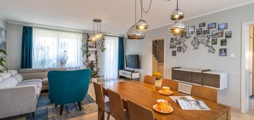 Dwupoziomowy apartament z loggią i garażem, górna