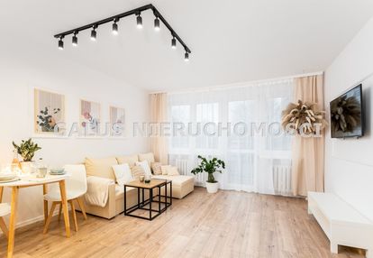Blok 31 kazimierzowskie - mieszkanie 3 pokoje sprz