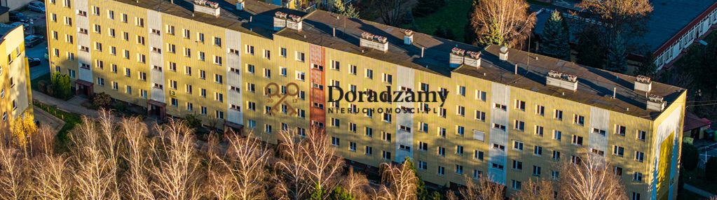 Cztery niezależne pokoje w dobrej lokalizacji