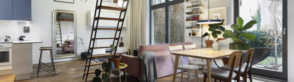 Wysokie (3,8m) mieszkanie w genialnej lokalizacji