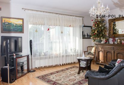 Atrakcyjna posiadłość z własnym lasem - polanówka