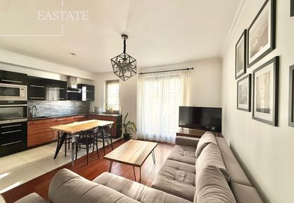 Wysoki standard/garaż, internet, komórka w cenie