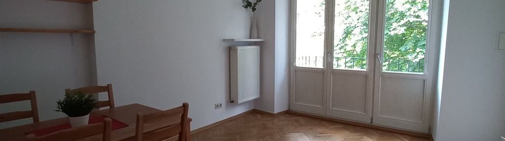 Ul. asnyka/filtrowa. cicha kawalerka z balkonem.